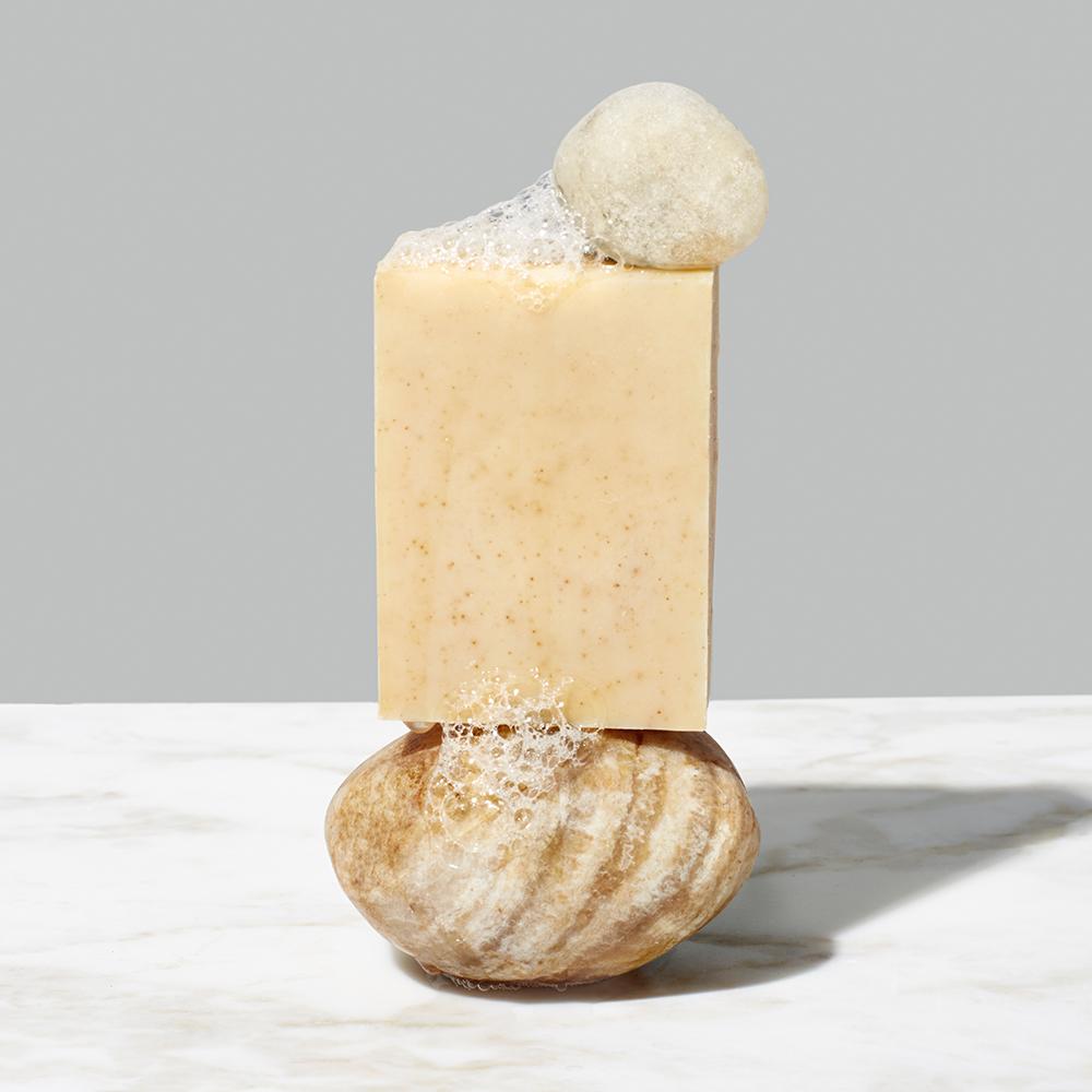 Wholesale Citrus, Clove &amp; Corn